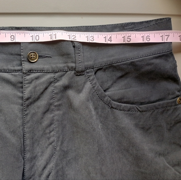 Tommy Bahama Mens Tencel Cotton Pants Size 35 Gray Pleat Front Relaxed Fit Soft - Picture 13 of 14